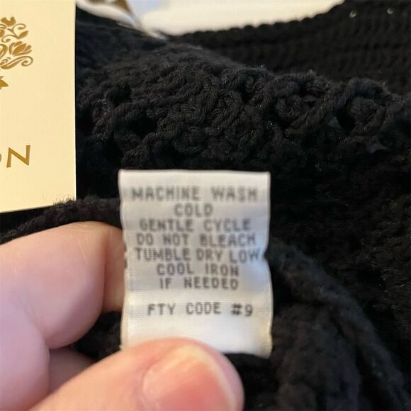 Rebellion Again Women's Black Cropped Knitted Top Size M Casual Spring - Picture 5 of 7